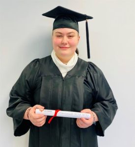 Sheila Côté Savard diplomation